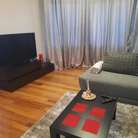 Rose Sun House Villa *