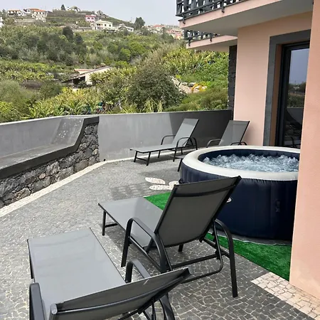 Rose Sun House Villa *