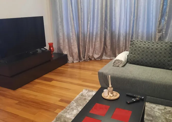 Rose Sun House Villa *