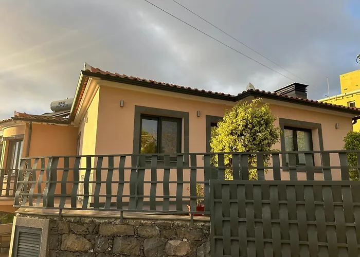 Rose Sun House Ponta do Sol (Madeira)